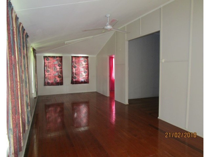 19 Elizabeth Street, Flying Fish Point QLD 4860