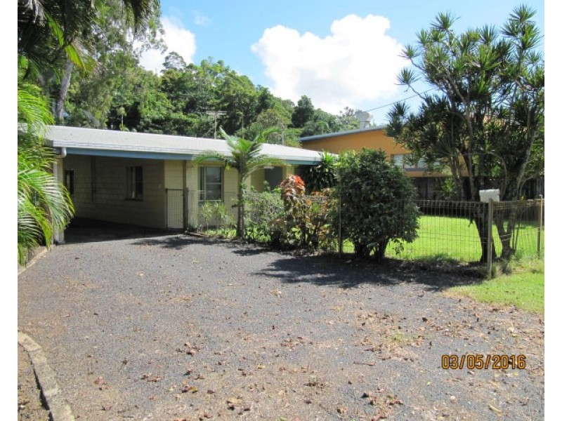 7 Elizabeth Street, Flying Fish Point QLD 4860