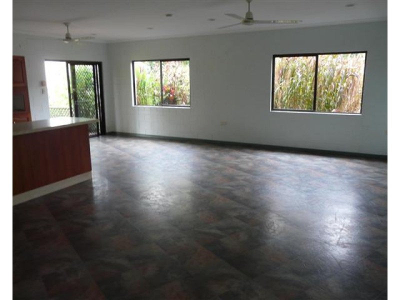 YP 424 Palmerston Highway, Belvedere QLD 4860