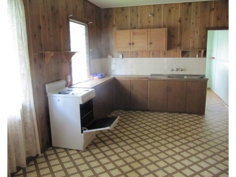 13 Ryan Street, East Innisfail QLD 4860