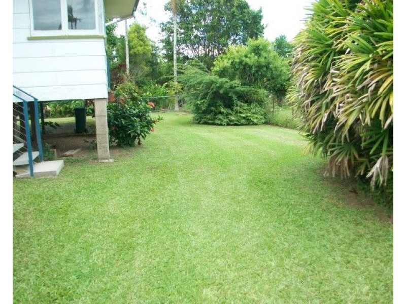 17/19 Coronation Drive, Innisfail QLD 4860