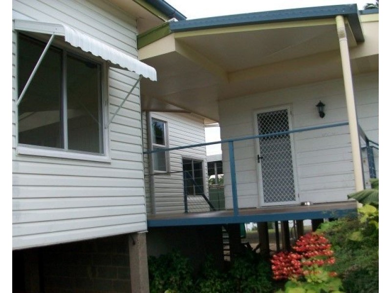 17/19 Coronation Drive, Innisfail QLD 4860