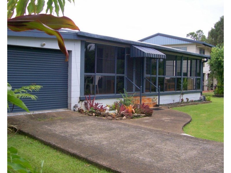 19 Bay Road, Coconuts QLD 4860