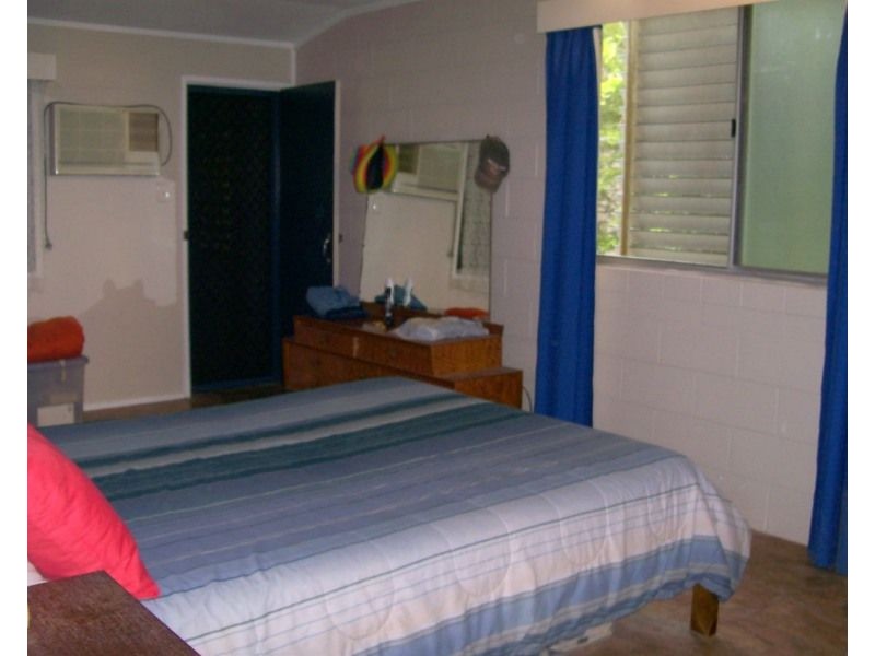 19 Bay Road, Coconuts QLD 4860