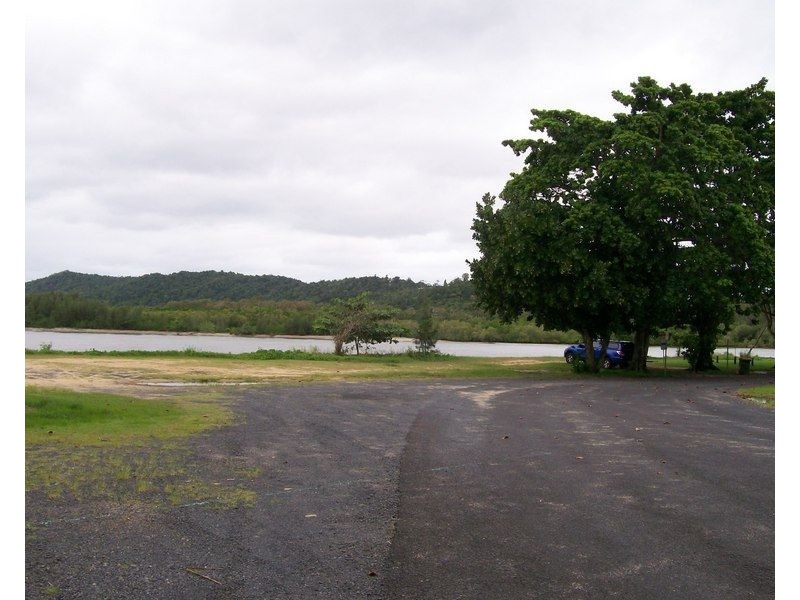 19 Bay Road, Coconuts QLD 4860