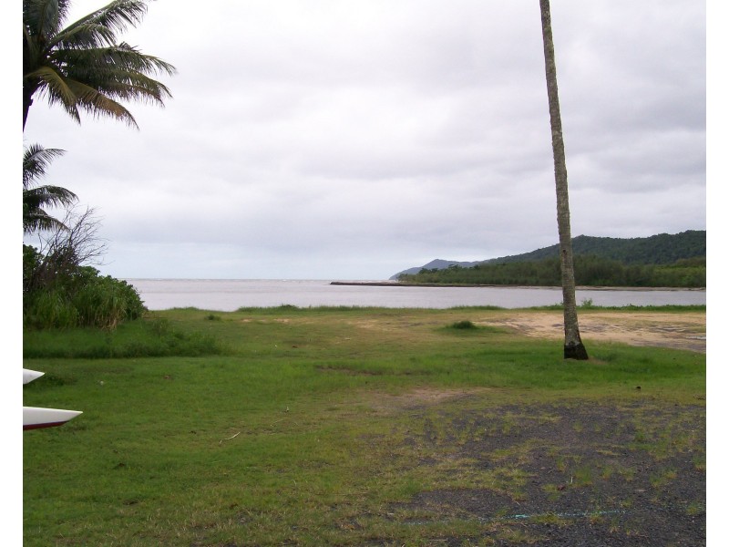 19 Bay Road, Coconuts QLD 4860