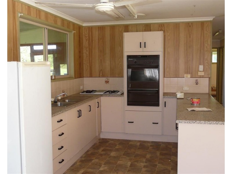 429 Biggs Road, Bartle Frere QLD 4861