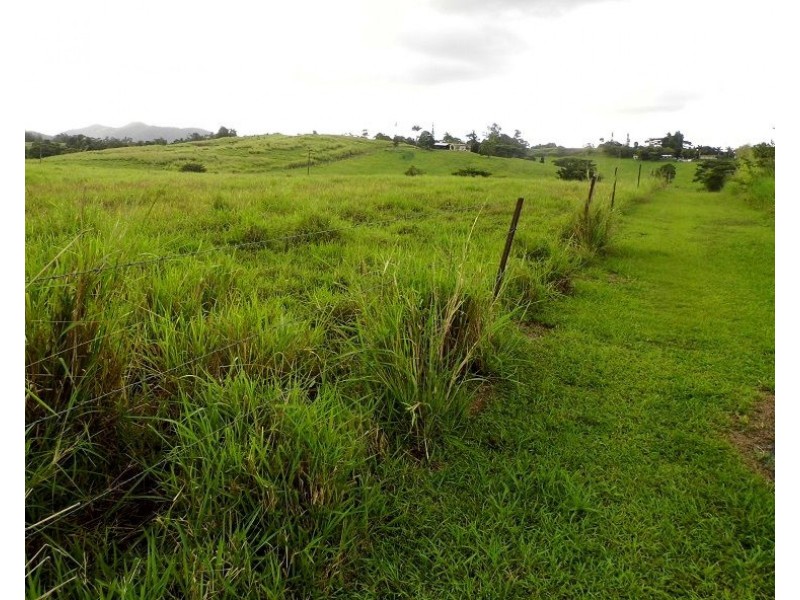 lot 2 Francis, Utchee Creek QLD 4871