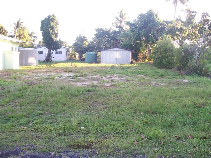 6 Barakaoan Road, Cowley Beach QLD 4871