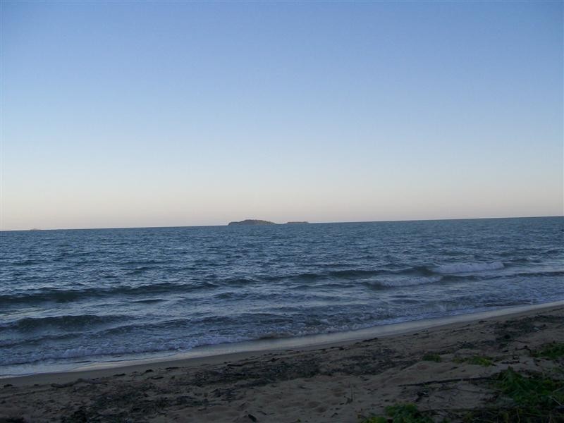 6 Barakaoan Road, Cowley Beach QLD 4871