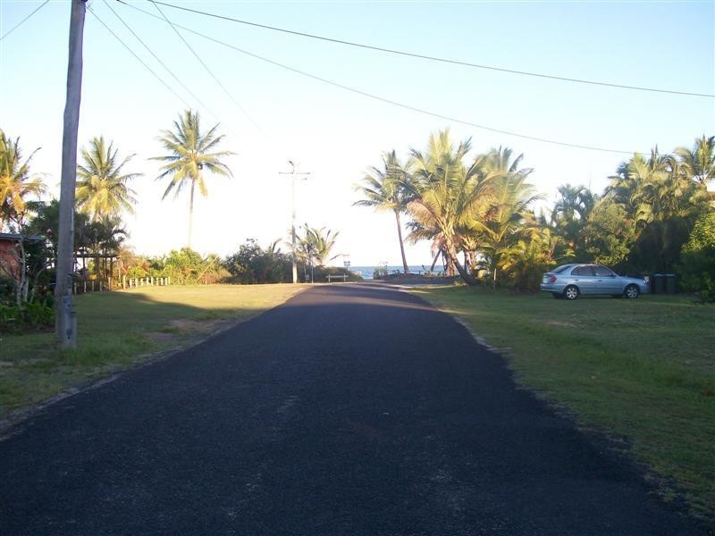 6 Barakaoan Road, Cowley Beach QLD 4871