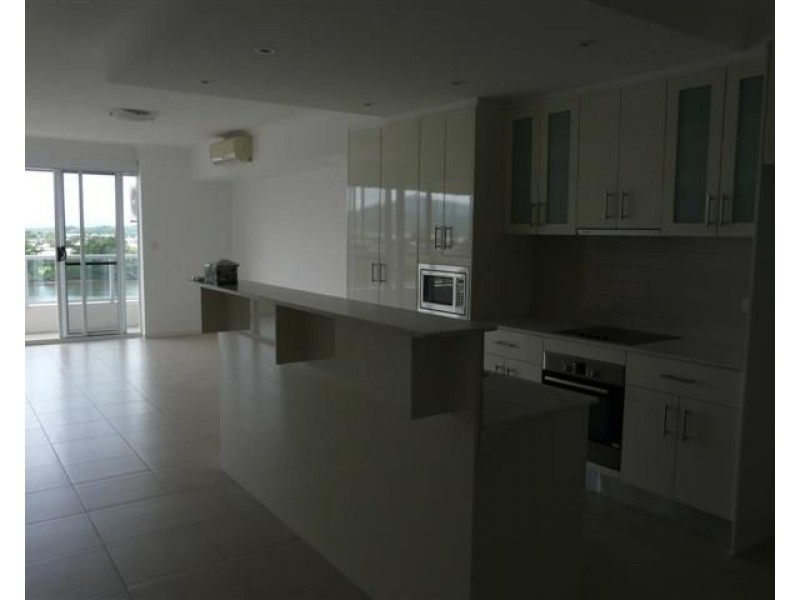 22/32-40 Fitzgerald Esplanade, Innisfail QLD 4860