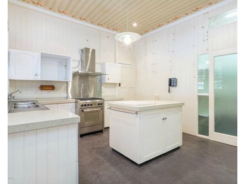 112 Rankin, Innisfail QLD 4860