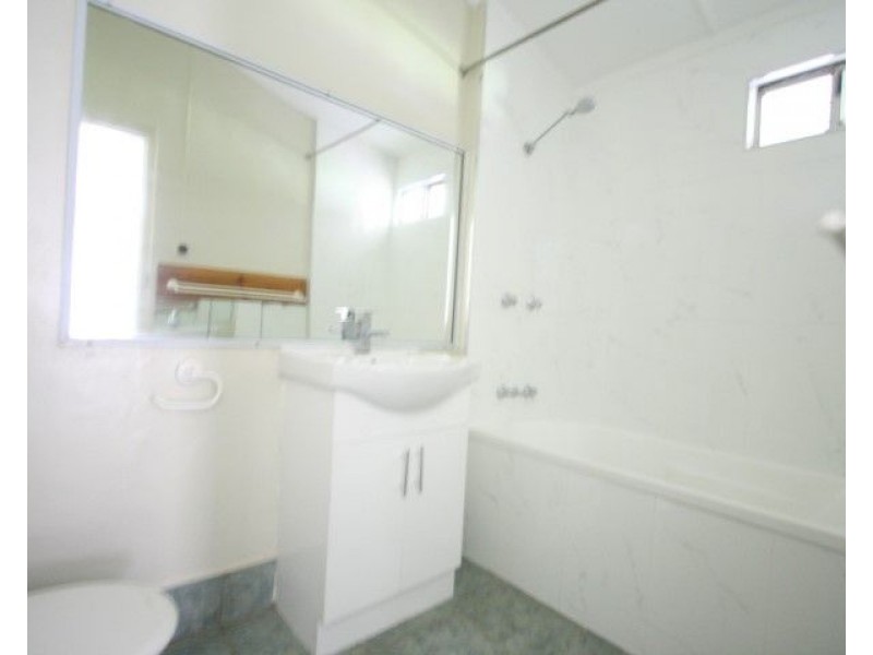 2 Penda Street, Innisfail QLD 4860