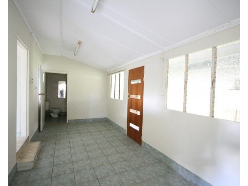 2 Penda Street, Innisfail QLD 4860