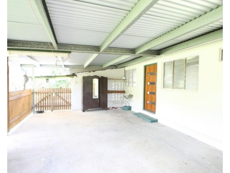 2 Penda Street, Innisfail QLD 4860