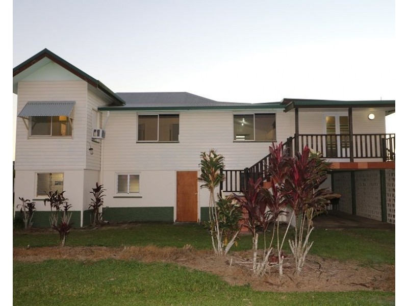122 Martyville, Mourilyan QLD 4858