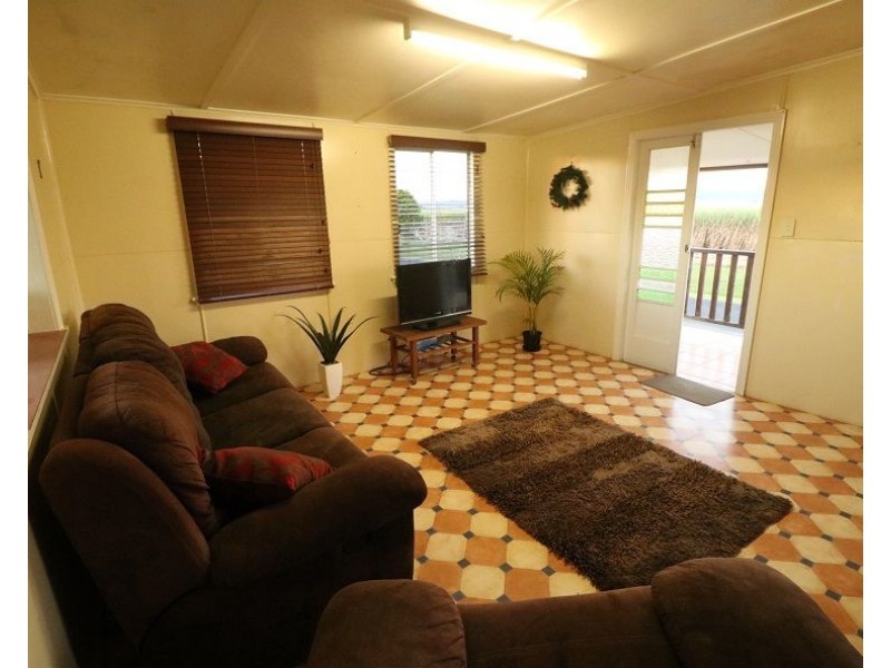 122 Martyville, Mourilyan QLD 4858