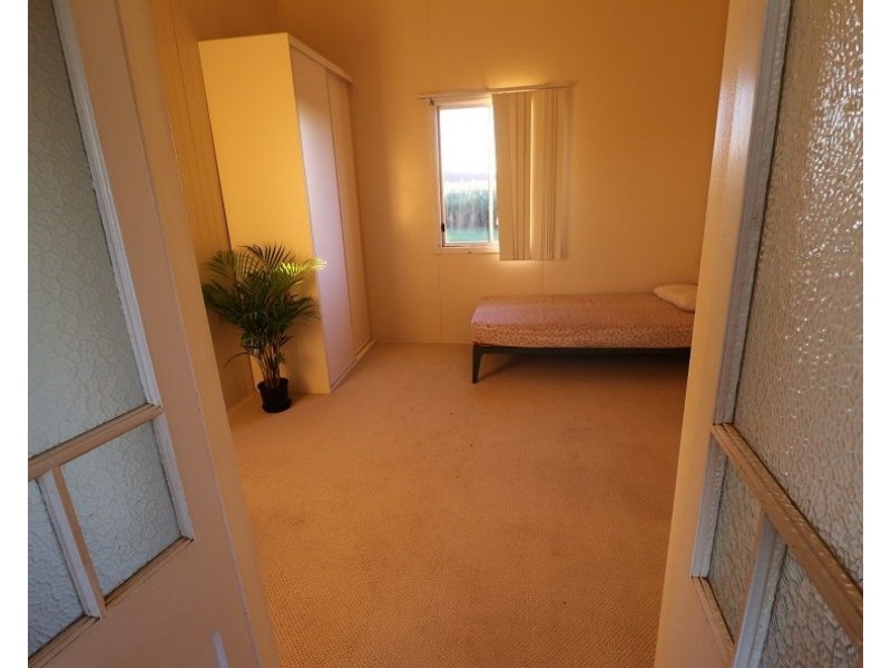 122 Martyville, Mourilyan QLD 4858