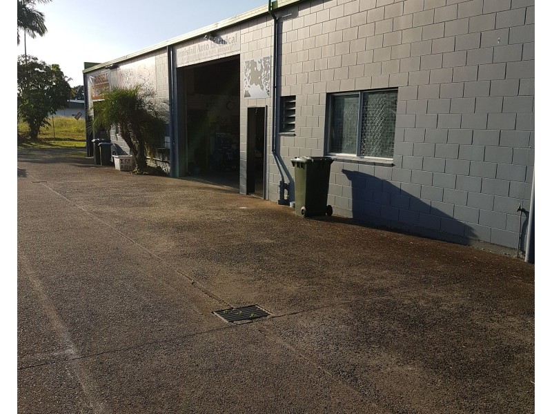 2/35 Station Street, Innisfail QLD 4860