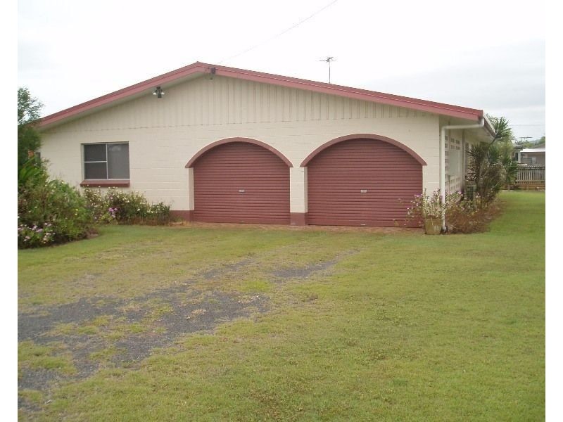 31 Hawthorne Drive, Kurrimine Beach QLD 4871