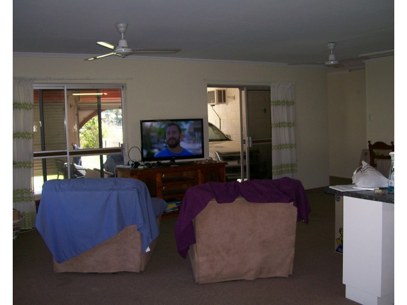 31 Hawthorne Drive, Kurrimine Beach QLD 4871