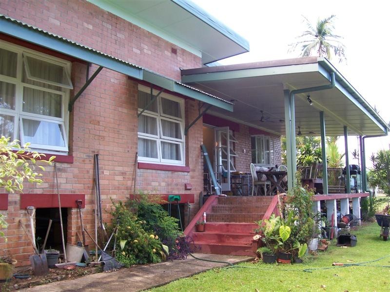 11 Radlof Street, Sth Johnstone, Innisfail QLD 4860