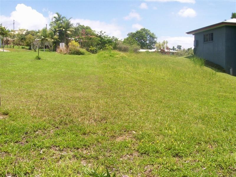 8 Vandeleur Close, Innisfail QLD 4860