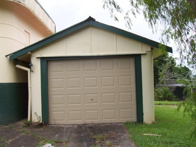 2 Hickey Street, Innisfail QLD 4860