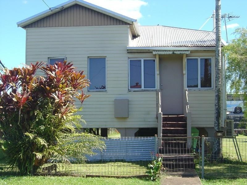 12 charles, Innisfail QLD 4860