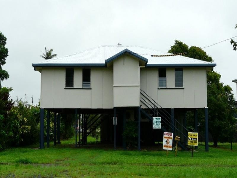 10 CHARLES, Innisfail QLD 4860