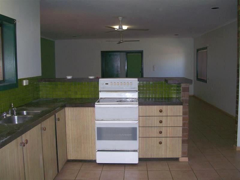 8 Bella Vista Ave, Belvedere, Innisfail QLD 4860