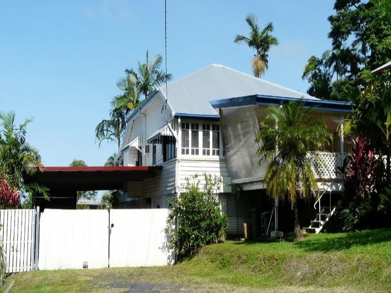 20 AGNES, Innisfail QLD 4860