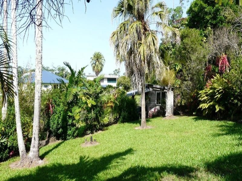 20 AGNES, Innisfail QLD 4860