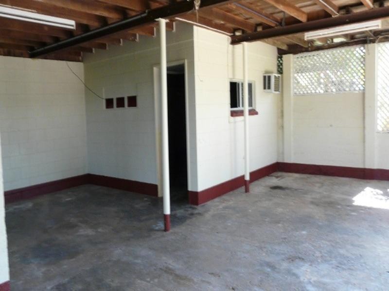 20 AGNES, Innisfail QLD 4860