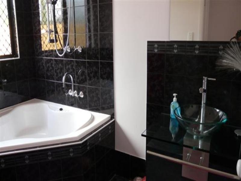 12 Broad Street, Innisfail QLD 4860