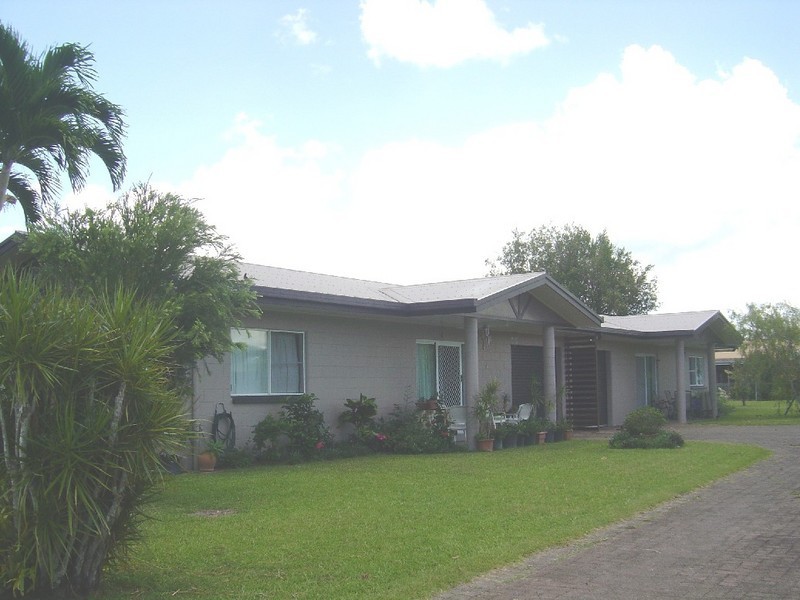 71 Dalrymple Esplanade, Innisfail QLD 4860