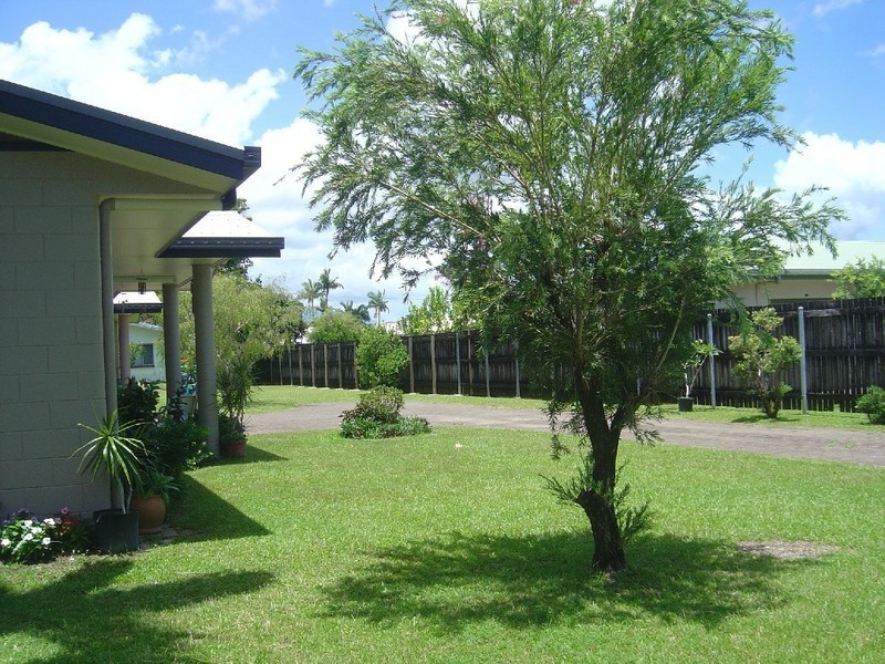 71 Dalrymple Esplanade, Innisfail QLD 4860