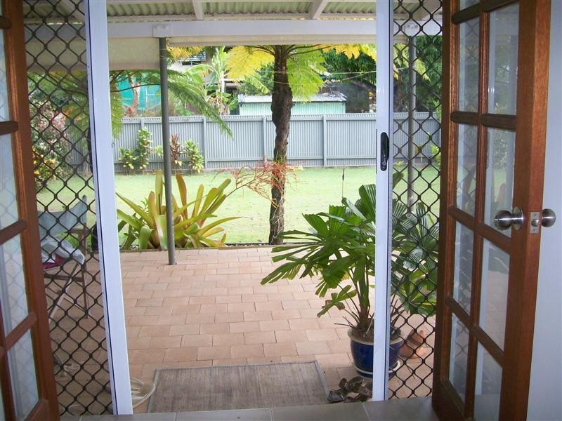 23 Feldt Street, Flying Fish Point, Innisfail QLD 4860