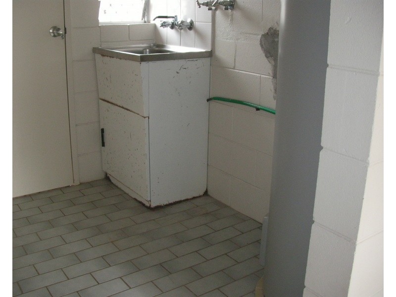 6 Bon Villa Avenue, Belvedere QLD 4860