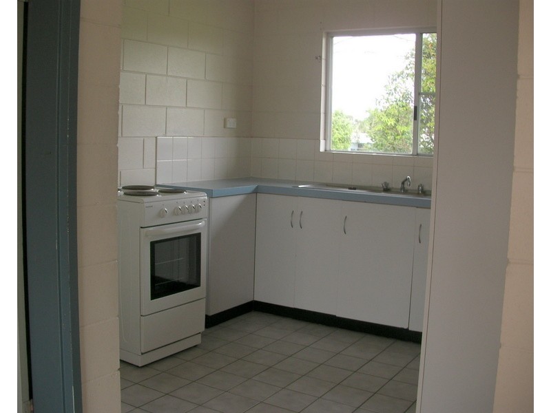 6 Bon Villa Avenue, Belvedere QLD 4860