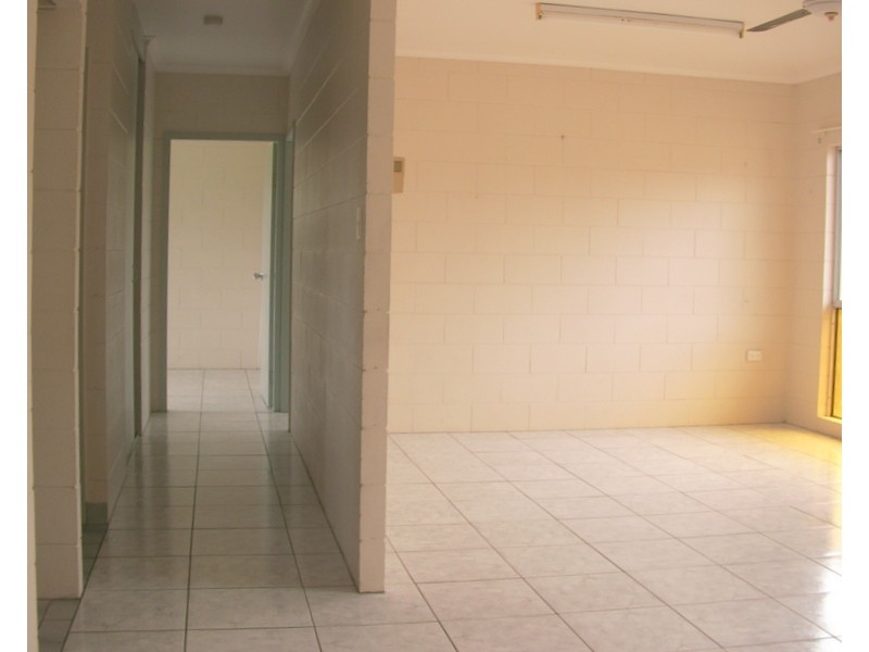 6 Bon Villa Avenue, Belvedere QLD 4860