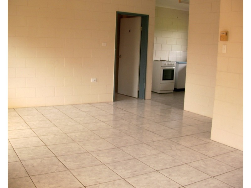 6 Bon Villa Avenue, Belvedere QLD 4860