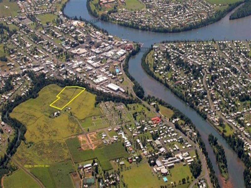 Located at Scullen Av and Downing Street, Innisfail QLD 4860