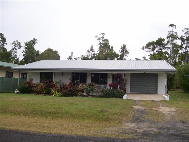 18 Victoria Street, Silkwood, Innisfail QLD 4860