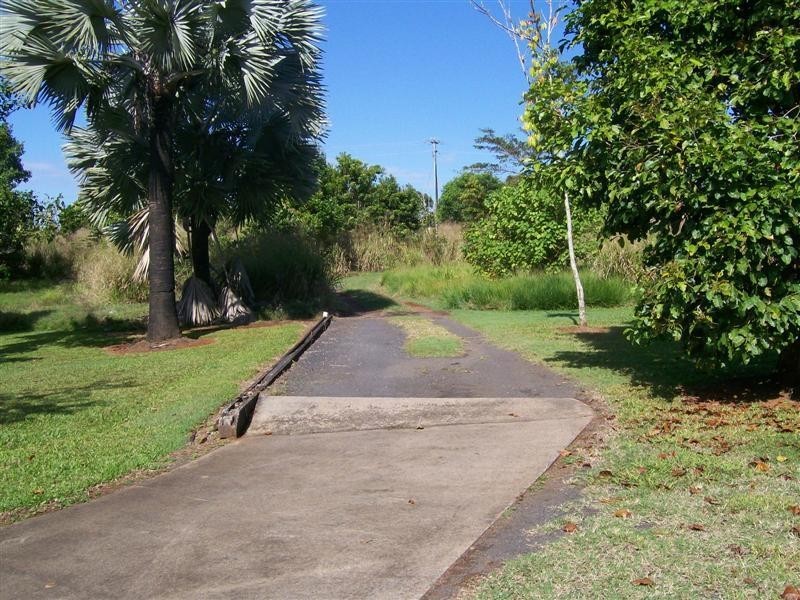 242 Palmerston Highway, Innisfail QLD 4860