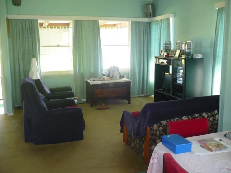 4 Jones Street, Innisfail QLD 4860