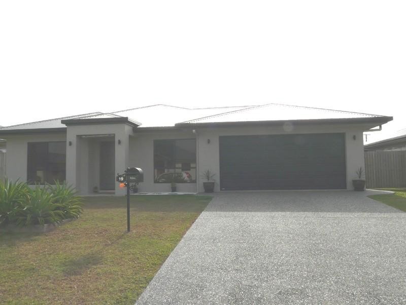 19 REID, Innisfail QLD 4860
