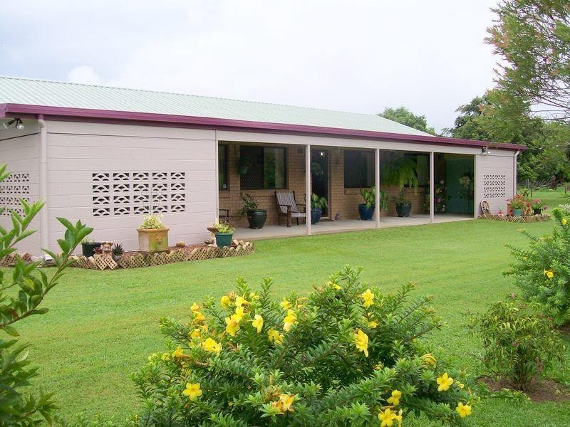 143 NEW HARBOURLINE, Innisfail QLD 4860
