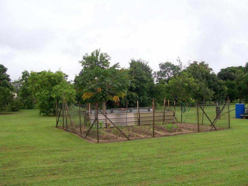 143 NEW HARBOURLINE, Innisfail QLD 4860